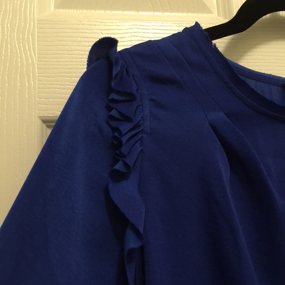 BCBGMAXARIA Satin Blouse - Picture 4 of 5